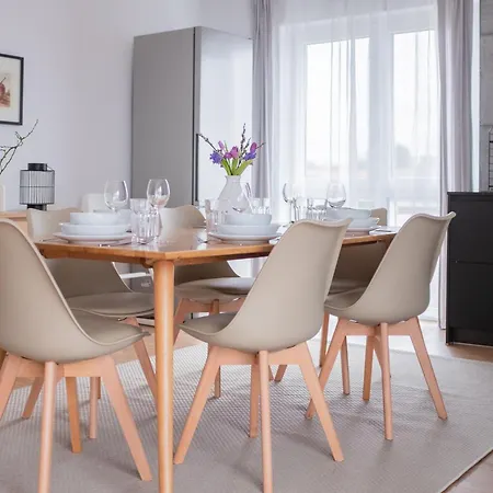 Apartmán Penthouse-ferienwohnung Mit Dachterrasse Wlan Smart-tv Ueberdachter Parkplatz Wallbox Wolfsburg