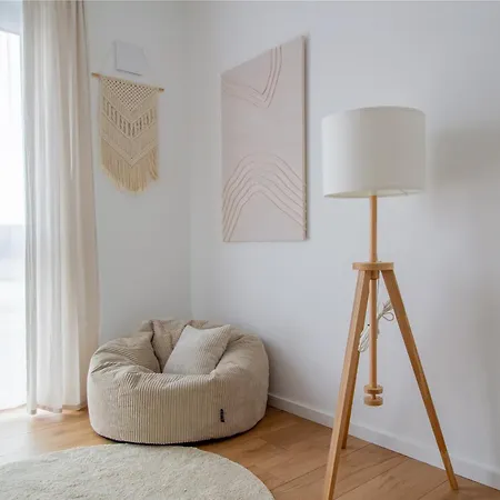 Apartmán Penthouse-ferienwohnung Mit Dachterrasse Wlan Smart-tv Ueberdachter Parkplatz Wallbox *