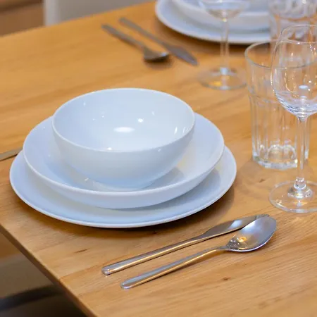 Penthouse-ferienwohnung Mit Dachterrasse Wlan Smart-tv Ueberdachter Parkplatz Wallbox Wolfsburg