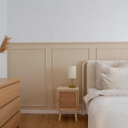 Apartmán Penthouse-ferienwohnung Mit Dachterrasse Wlan Smart-tv Ueberdachter Parkplatz Wallbox Wolfsburg