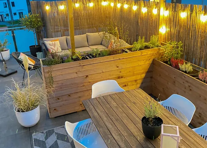 Apartman Penthouse-ferienwohnung Mit Dachterrasse Wlan Smart-tv Ueberdachter Parkplatz Wallbox