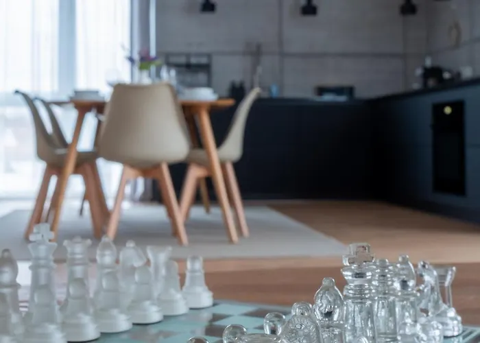 Penthouse-ferienwohnung Mit Dachterrasse Wlan Smart-tv Ueberdachter Parkplatz Wallbox Apartman *